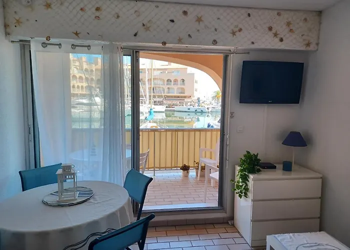 La Gavine Vue Апартаменти *